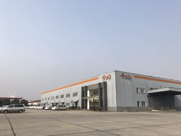 天长网人才频道助力工业学校组建冠名班今麦郎饮品天长班