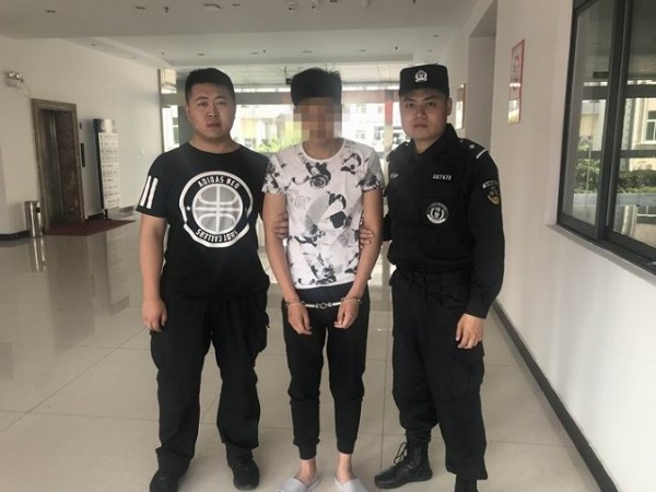 說曹操曹操到——仁和一網上逃犯與警察不期而遇