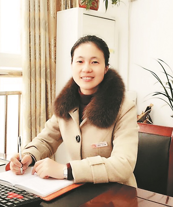 王玉香,铜城幼儿园园长.