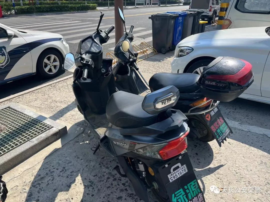 无牌电动车上路或停放公共区域-天长网